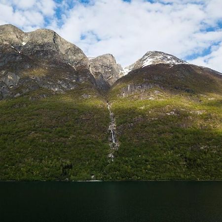 Lake View Apartment, Oldedalen ストリン エクステリア 写真